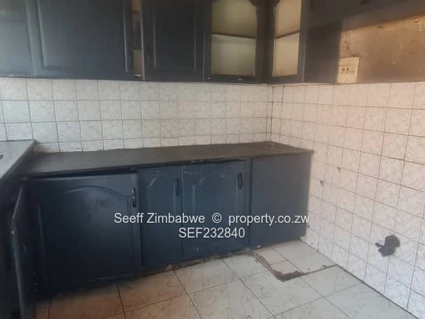  5-Bedroom Family Home in Budiriro!