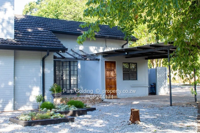 Beautiful Home To Rent In Greystone Park (Sole Mandate)