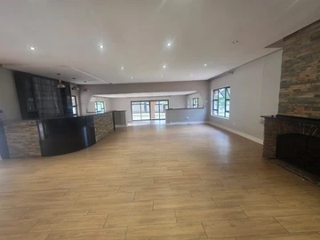 7 Bedroom House