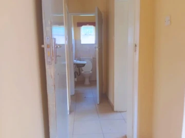 3 Bedroom Flat & Apartment