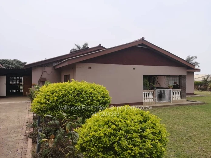 Established horticulture business and stunning home all in one located in  the Snake Park.