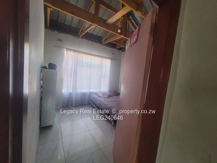 Neat 3 Bedroom Cottage With Borehole In Ushewokunze