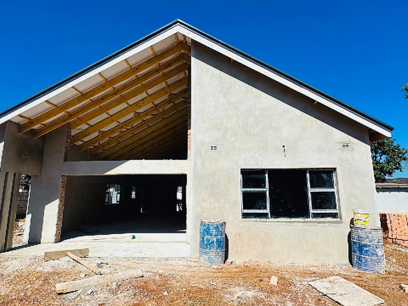 3 Unit Townhouse Complex