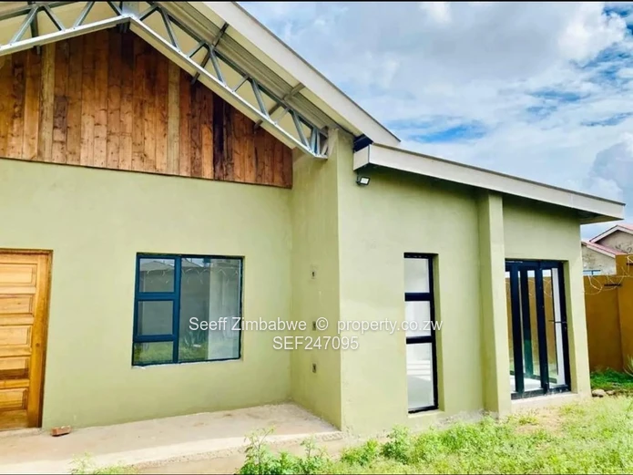 Modern 3-Bed Hopelyn Home 
