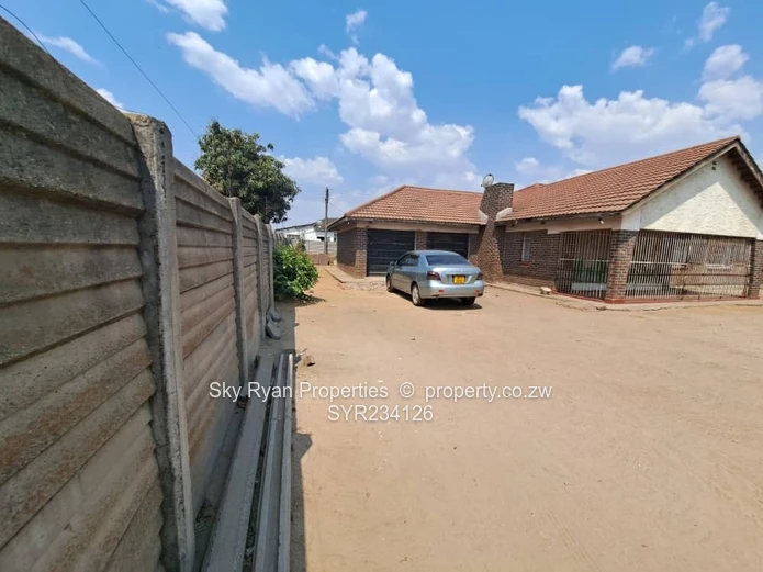 Houghton Park House For Sale