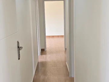 3 Bedroom Flat & Apartment