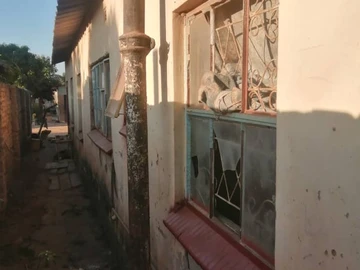 2 Bedroom Flat & Apartment