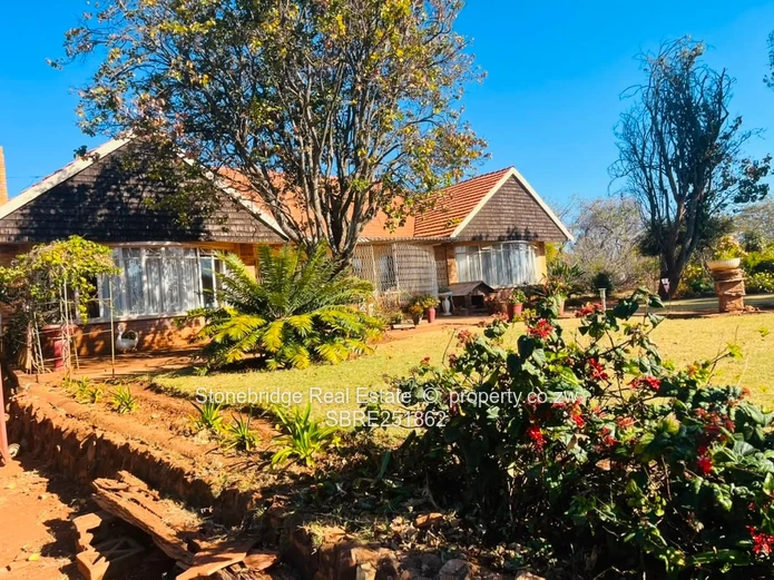 3 Bedroomed House in Newton West for sale