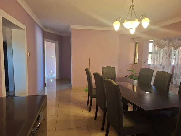 6 Bedroom House