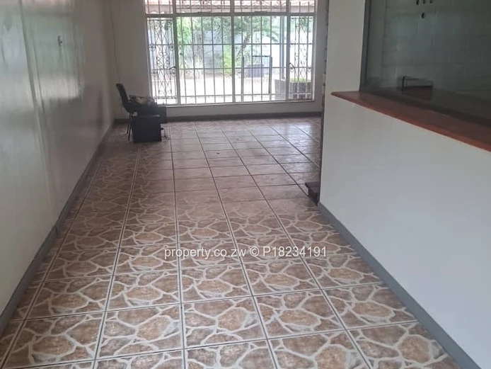 Tynwald, Harare West Spacious 4 bed home. 