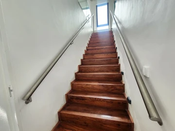 4 Bedroom Garden Flat