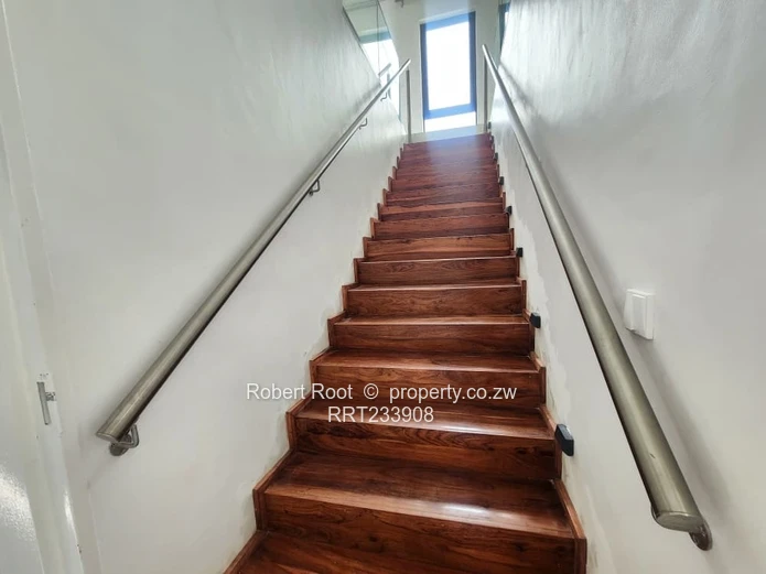 4 Neat Bedroom Garden Flat for Rent in Pokugara Estate