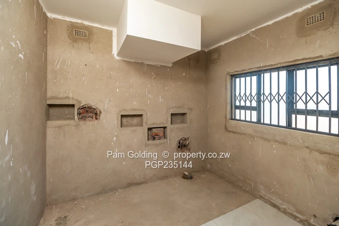 Modern Five-Bedroom Family Residence With Exceptional Space And Potential - Haydon, Mount Hampden (Sole Mandate)