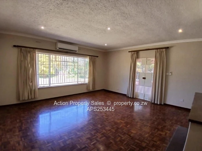 Very Neat Family Home To Rent! 