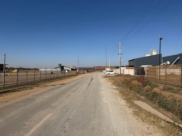 Commercial & Industrial Land