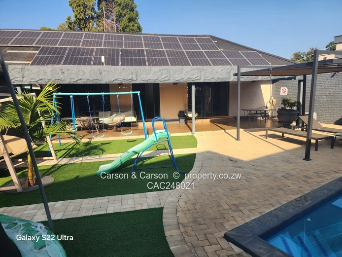 Modern 4-Bed Mount Pleasant Townhouse Complex with Pool