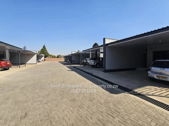 EXCLUSIVE CLUSTER LIVING In STRATHAVEN: 3-BEDROOM