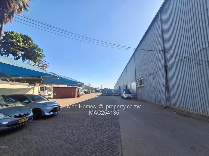  Prime Commercial Property For Sale – Willowvale