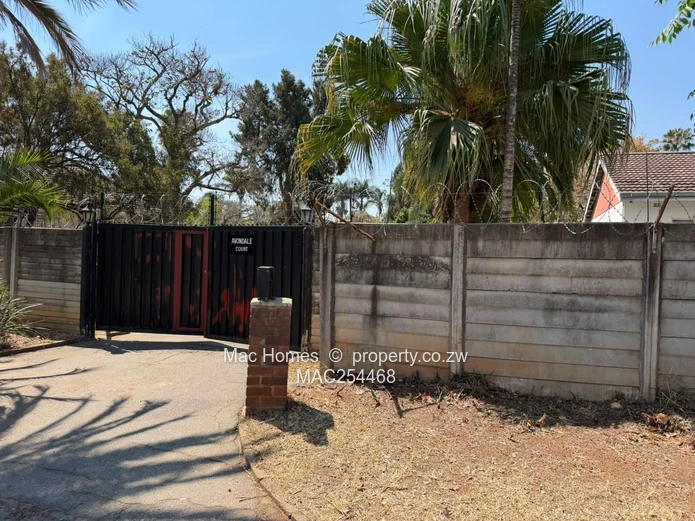 Garden flat for sale  (Sole Mandate)