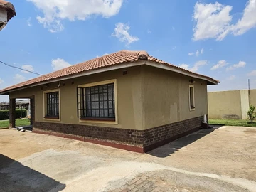 3 Bedroom Cottage