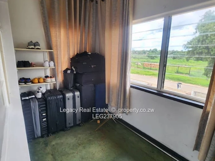 Affordable Eastlea Flat to Rent – Walled & Gated