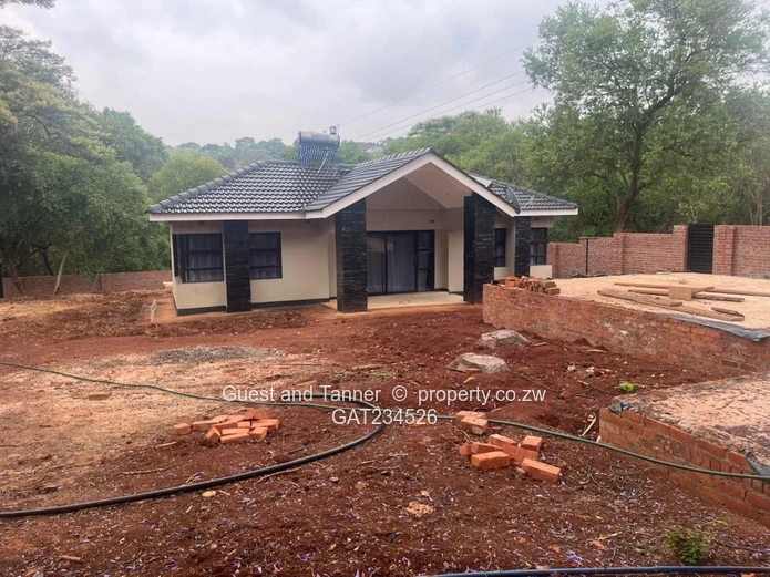 Stunning 2-Bedroom Executive Cottage for Rent in Glen Lorne – Only $750/Month near Harare!