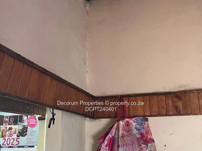4-Bed Glenview Home on 200 sqm with Borehole 