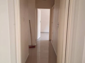 2 Bedroom Flat & Apartment