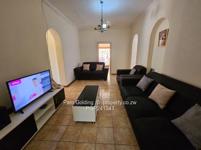 Neat Family Residence