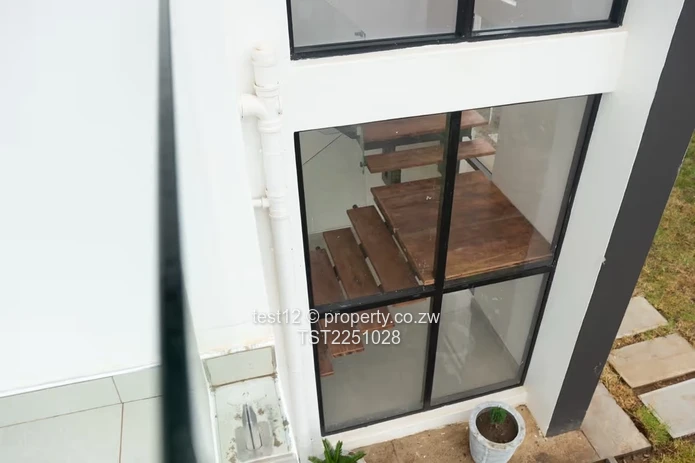 Haydon Park Duplex Apartments For Sale 