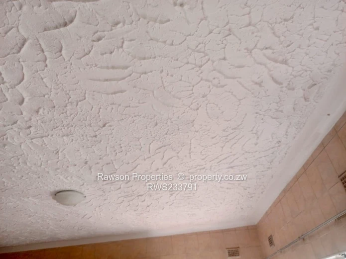 Chinhoyi house for sale