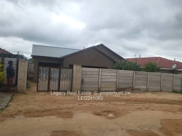Ready for Deed: 3-Bedroom House on 375m² Stand