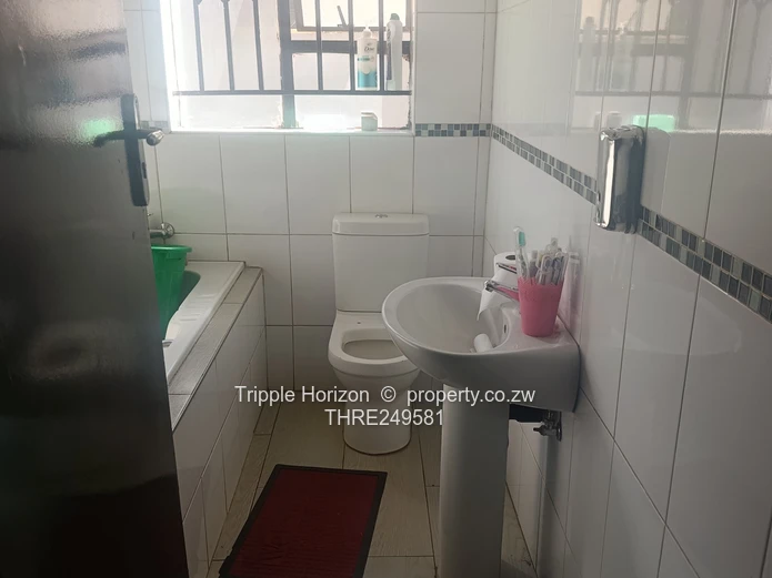 Charming 3-Bed Home in Warren Park Graceland — Borehole Ready
