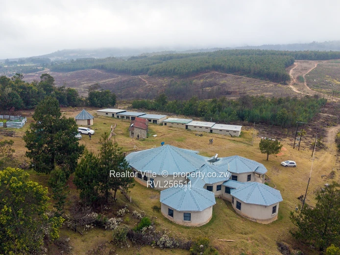 124ha Nyanga Hilltop — Subdivision Potential & Tarred Road