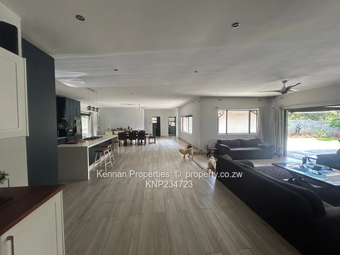 Upmarket Furnished 3 Bedroom Home in good area (Sole Mandate)