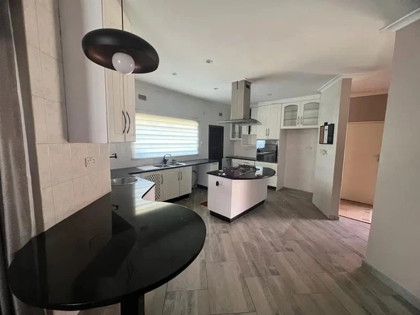 3 Bedroom Garden Flat