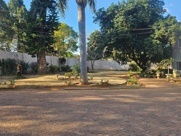 7 Bedroom House