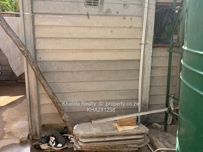 Prime Business Opportunity in Chitungwiza,Makoni