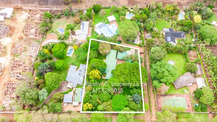 6 Bedroom House for Sale in Chisipite