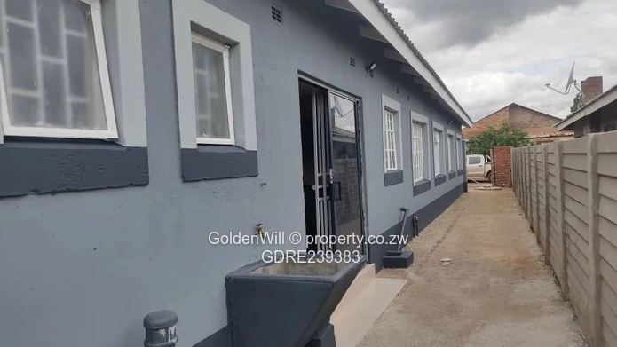 Budiriro cluster to rent 