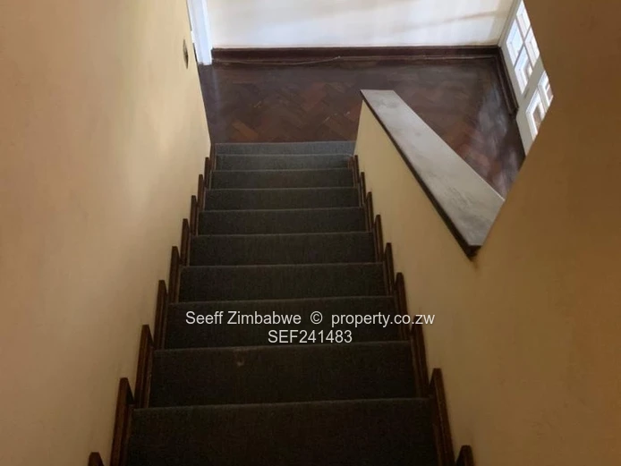 Prime Property Along Twickenham Road