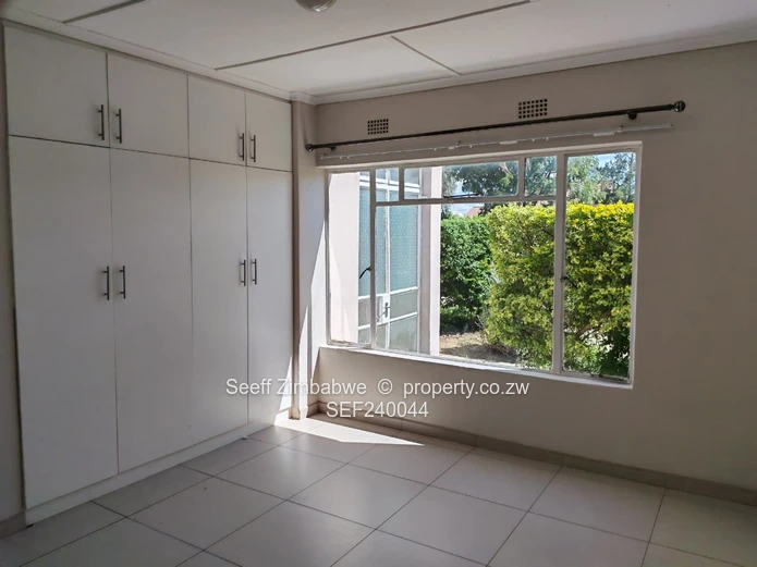 Selbourne Park | BULAWAYO Modern Family Home – Corner Stand