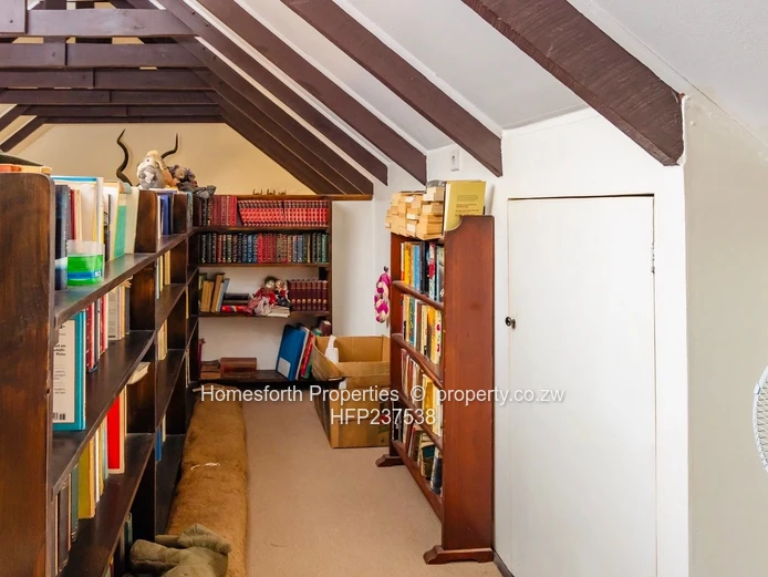 Lake Chivero: Kuimba Shiri Modern Lake House for Sale