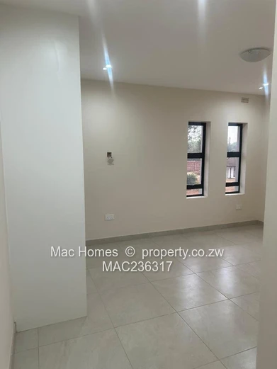 Double storey Villa for sale in Marlborough 