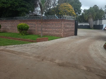 2 Bedroom Garden Flat