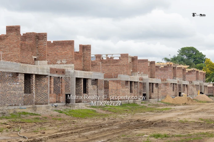 4 Bedroom Townhouse for Sale in Marlborough (Sole Mandate)