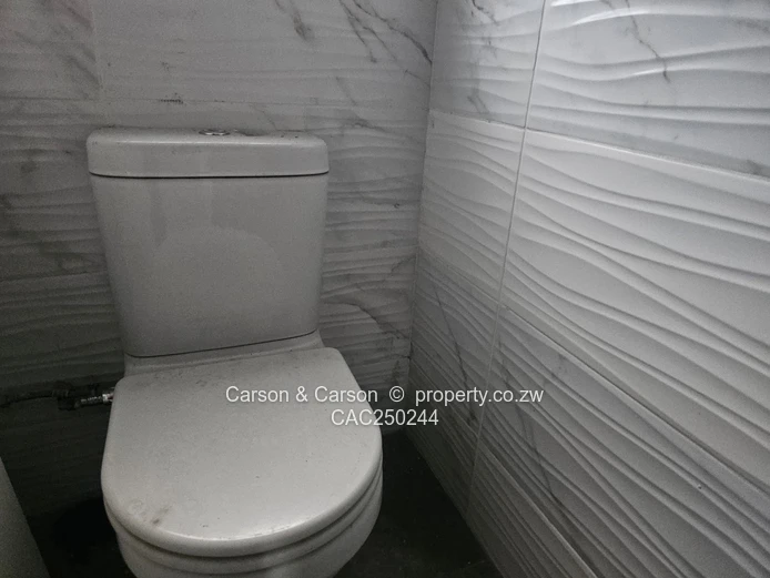 House to rent in Greendale 