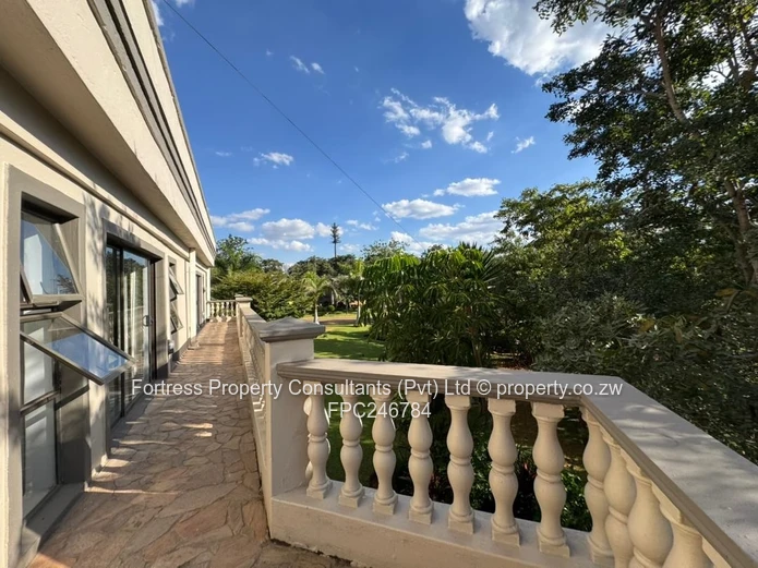 Hogerty Hill: 6-Bed Mansion — luxury gated community 