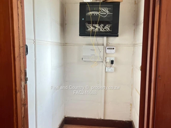 4 Bedroom House with Corporate Potential