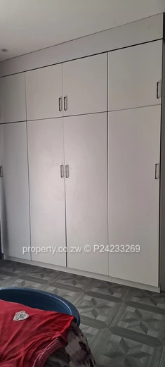 Modern Cluster House In Prospect